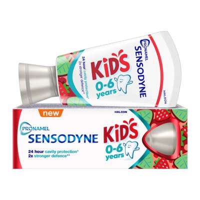 Sensodyne Zubní pasta pro děti s fluoridem 0-6 let jahodová příchuť