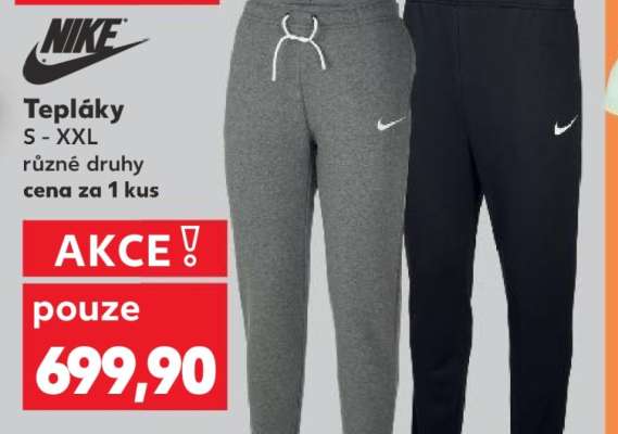 NIKE Tepláky